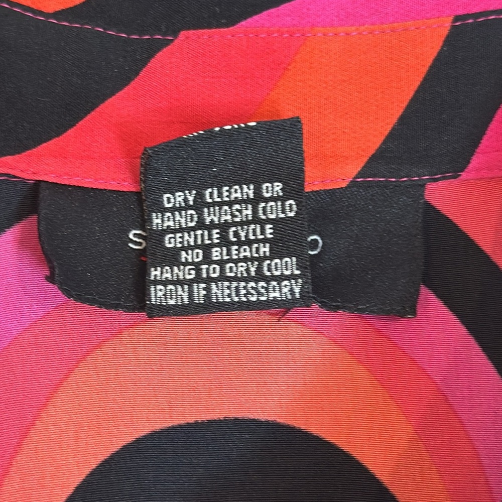 EUC Studio G 100% Silk Retro Style Pink/Blk/Orange Button Down Shirt, 8 - Picture 7 of 7